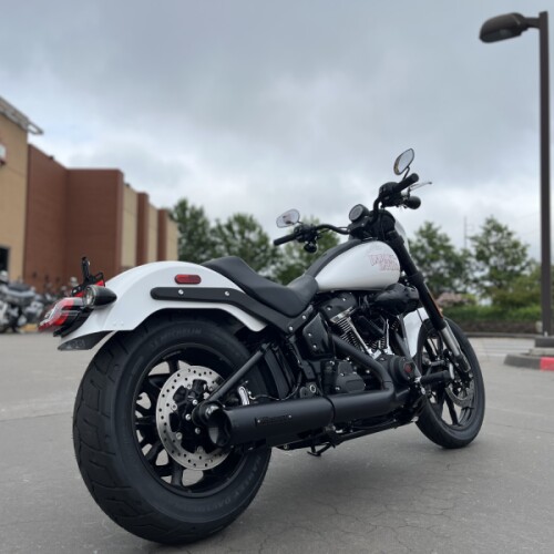 2026 Harley-Davidson® Low Rider® S FXLRS White Onyx Pearl Black Trim thumb 2