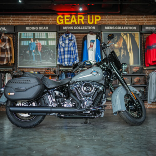 2025 Harley-Davidson® Heritage Classic Billiard Gray w/Laced Wheels thumb 3