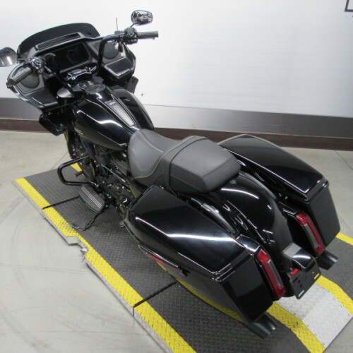 FLTRX 2024 Road Glide® thumb 0