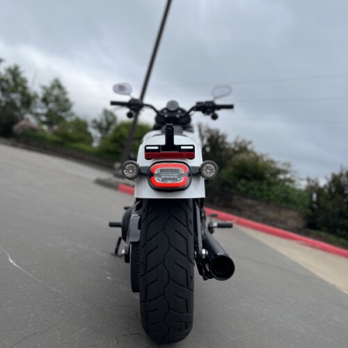 2026 Harley-Davidson® Low Rider® S FXLRS White Onyx Pearl Black Trim thumb 1