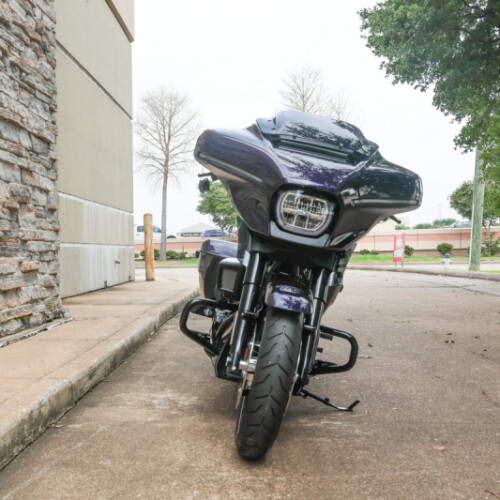 2025 Harley-Davidson® Street Glide™ FLHX thumb 2
