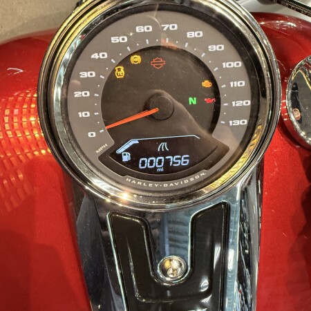 2026 Harley-Davidson® Fat Boy® Brilliant Red Chrome Trim thumb 2