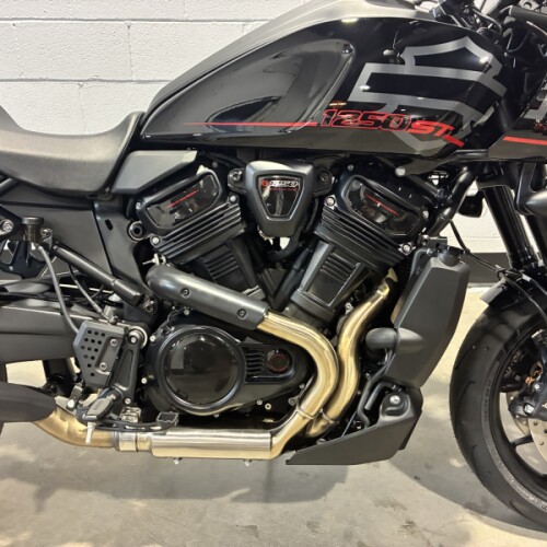 2026 Harley-Davidson® Pan America® 1250 ST Vivid Black RA1250ST thumb 0