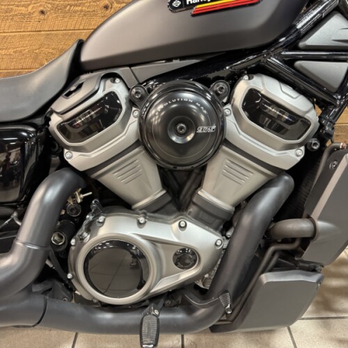 2024 Harley-Davidson® Nightster® Special Black Denim RH975S thumb 2