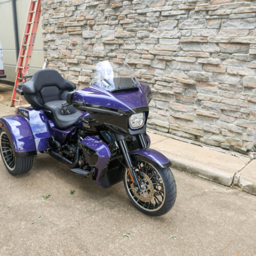 2026 Harley-Davidson® Street Glide 3 Limited Purple Abyss / Vivid Black Black Trim thumb 3