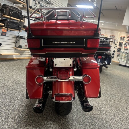 2012 Harley-Davidson® FLHTK Electra Glide® Ultra Limited  thumb 1