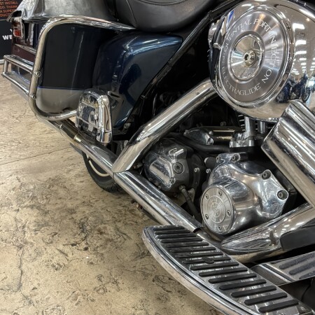FLHTC 2002 Electra Glide® Classic thumb 3