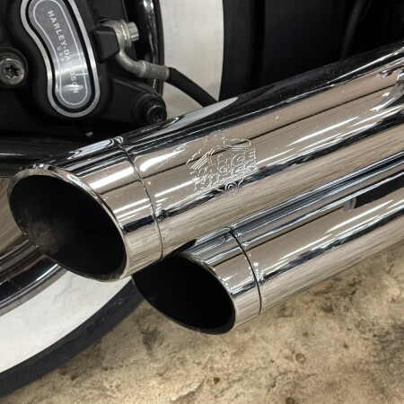  2011 Softail® Deluxe thumb 0