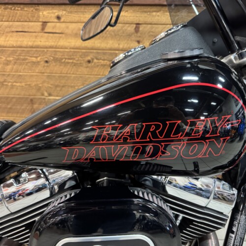 2015 Harley-Davidson® Low Rider® Vivid Black FXDL thumb 3
