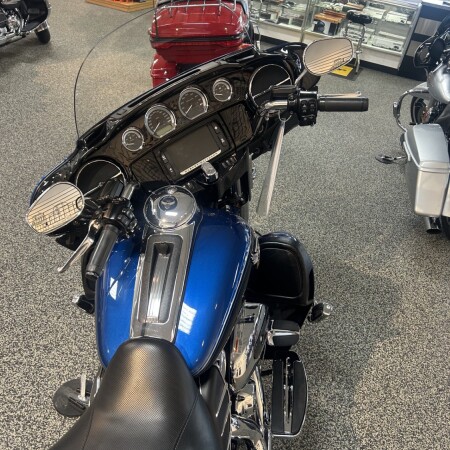2018 Harley-Davidson® FLHTK Ultra Limited 115th Anniversary  thumb 0