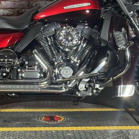 FLHTK 2012 Electra Glide® Ultra Limited thumb 2
