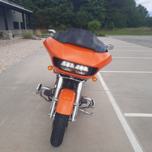 2023 Harley-Davidson® Road Glide® Special Baja Orange thumb 2