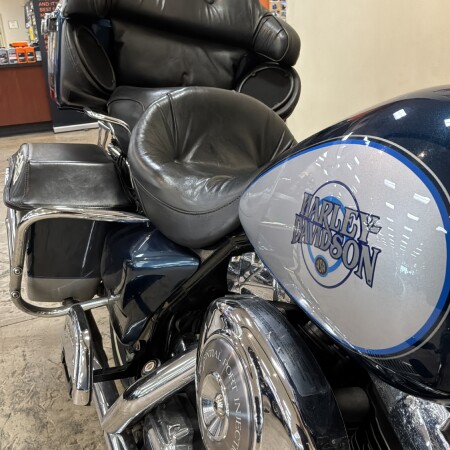 FLHTC 2002 Electra Glide® Classic thumb 2