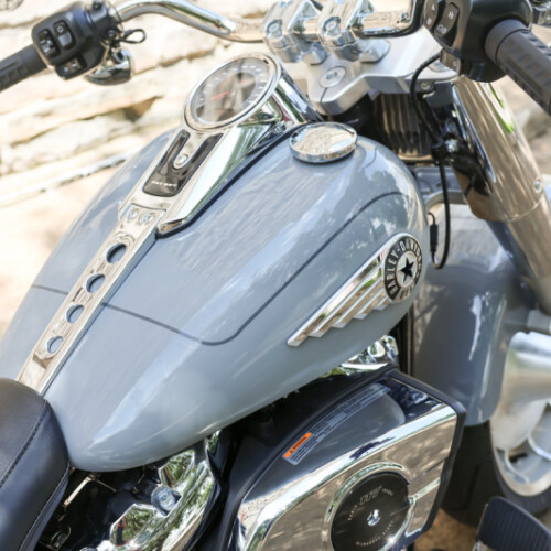 2026 Harley-Davidson® Fat Boy® Dark Billiard Gray Chrome Trim thumb 1