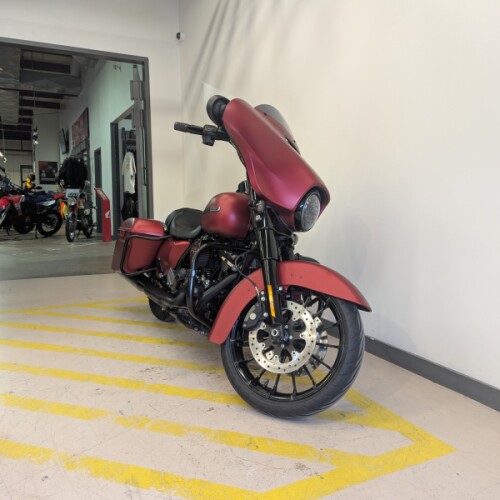 2019 Harley-Davidson®  Street Glide®  Special - Wicked Red Denim (Black Trim) thumb 3