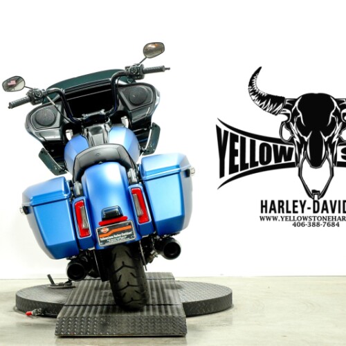 2026 Harley-Davidson® Road Glide® Aurora Blue Denim Black Trim thumb 2