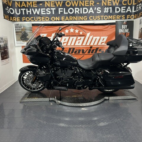 FLTRXL 2026 Road Glide Limited thumb 3