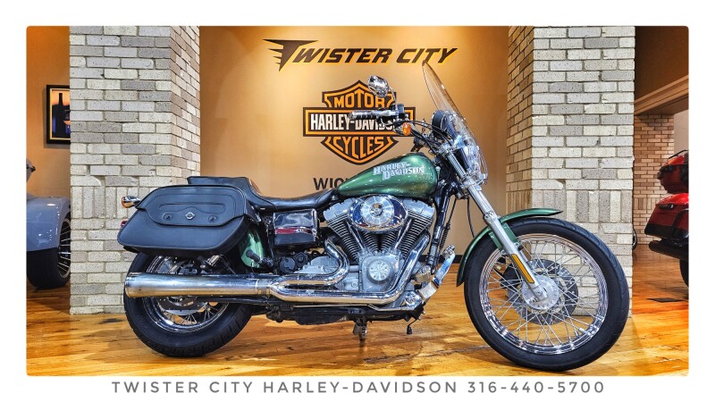 2002 Harley-Davidson® Super Glide®, FXD