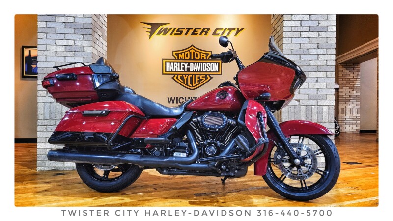 2020 Harley-Davidson® Road Glide® Limited, FLTRK