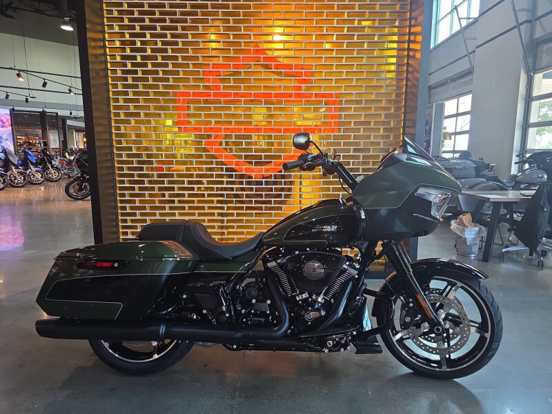 Harley-Davidson® Road Glide® 2026