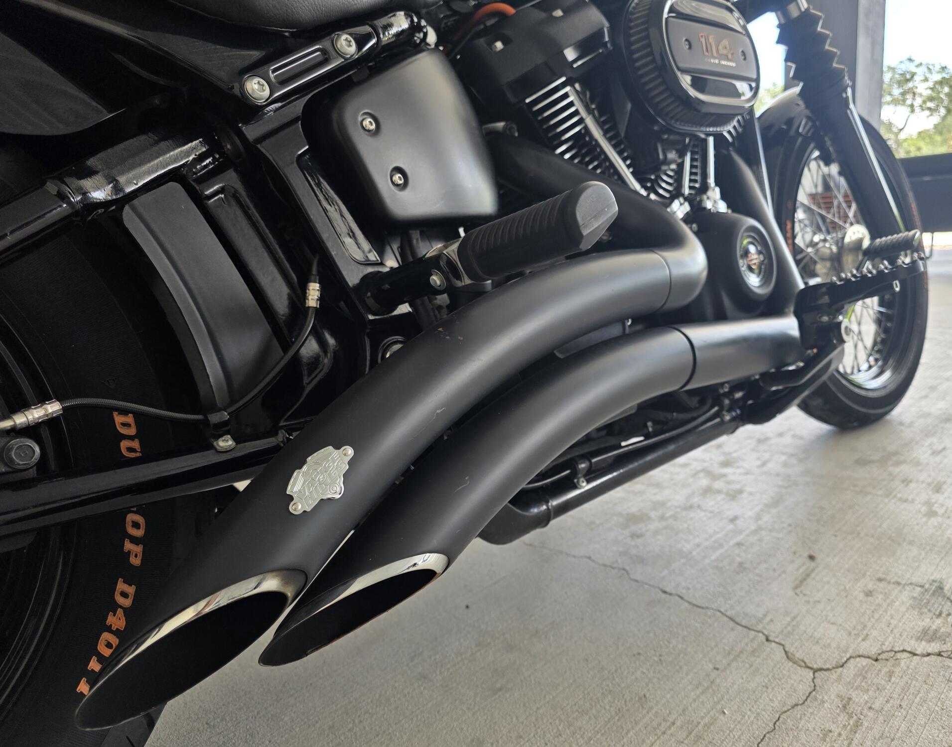 2021 Harley-Davidson® Street Bob® 114 Vivid Black, photo 8