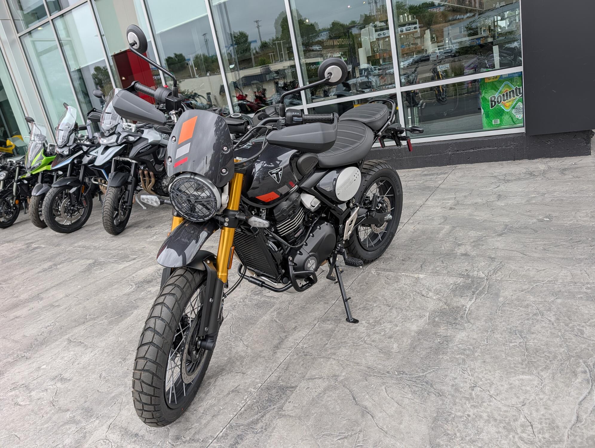 2026 Triumph Scrambler 400 XC, photo 7