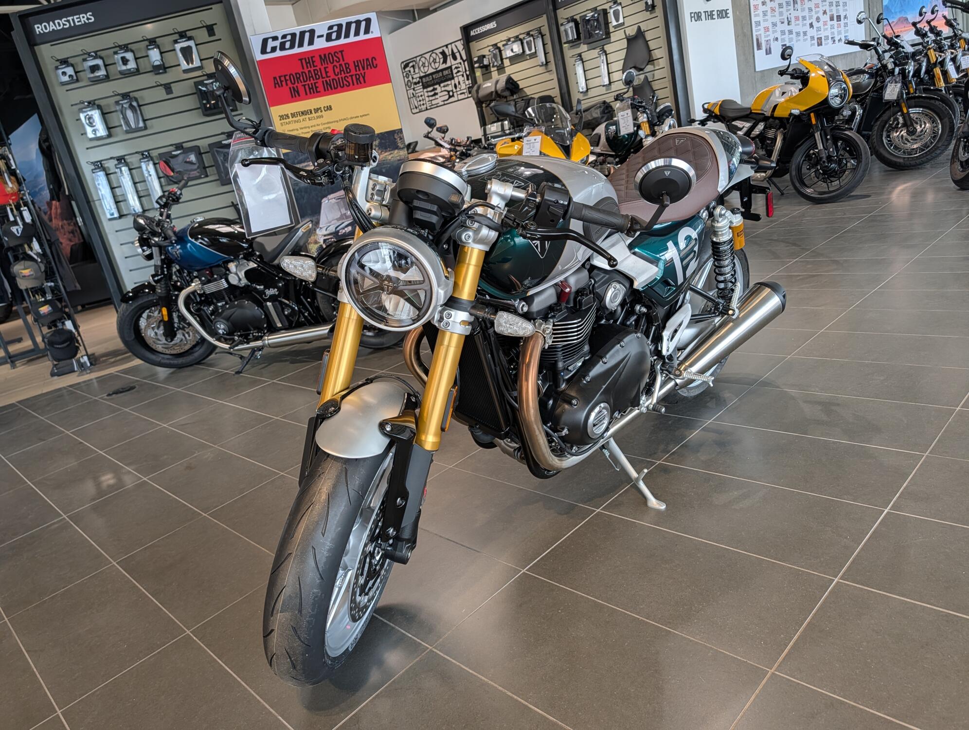 2027 Triumph Speed Twin 1200 Cafe Racer, photo 7