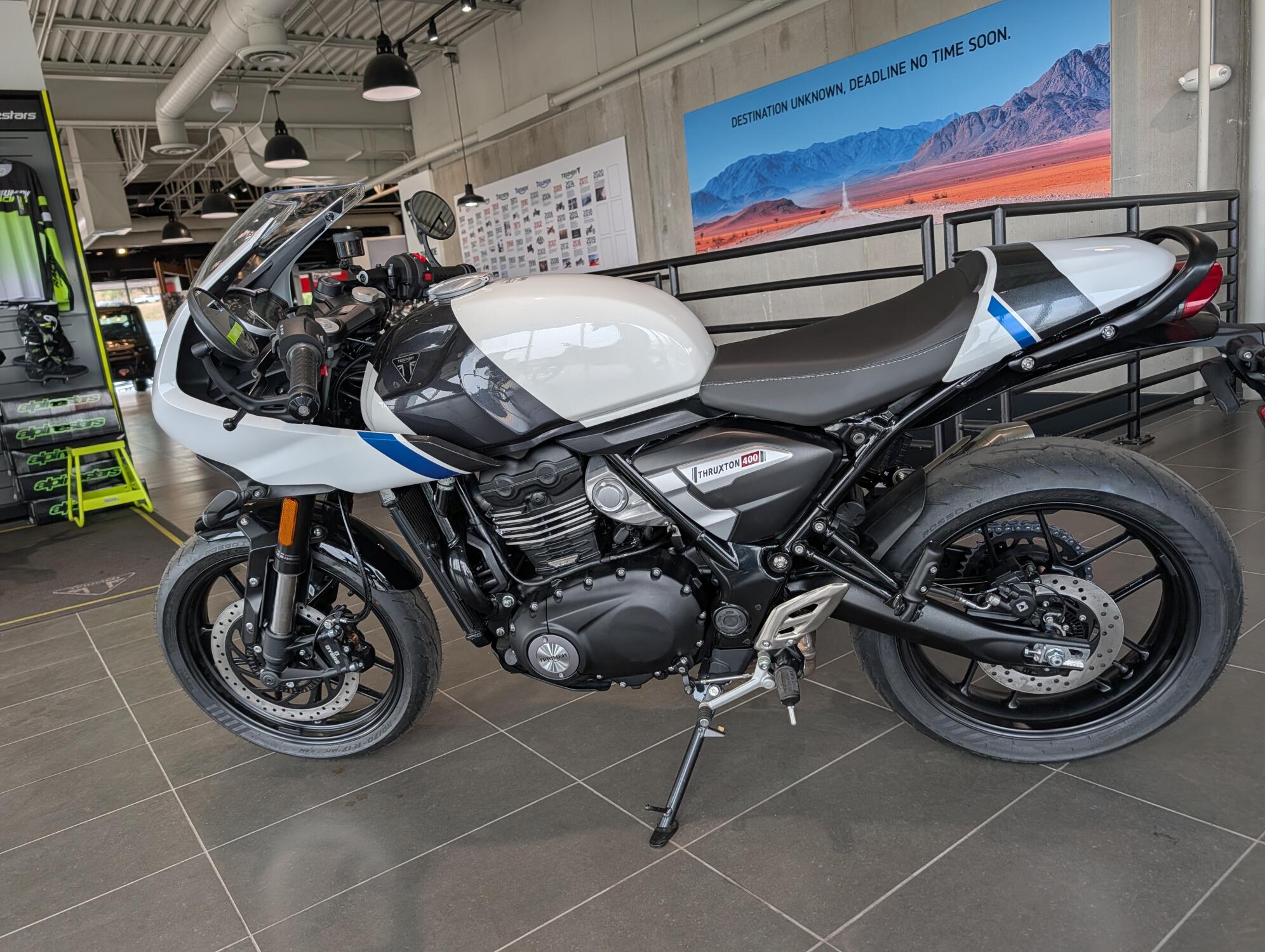 2026 Triumph Thruxton 400, photo 6