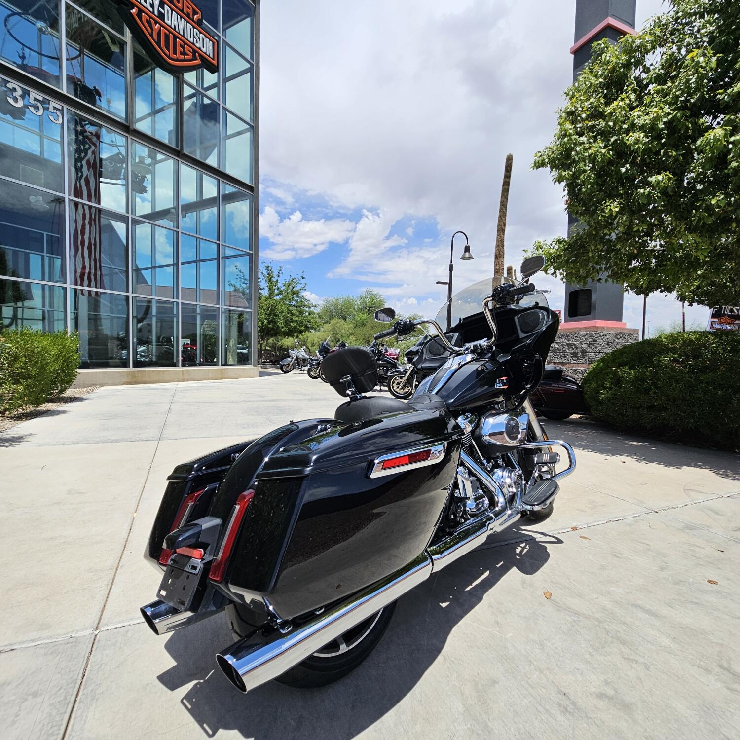 Used 2024 Road Glide | Harley-Davidson USA