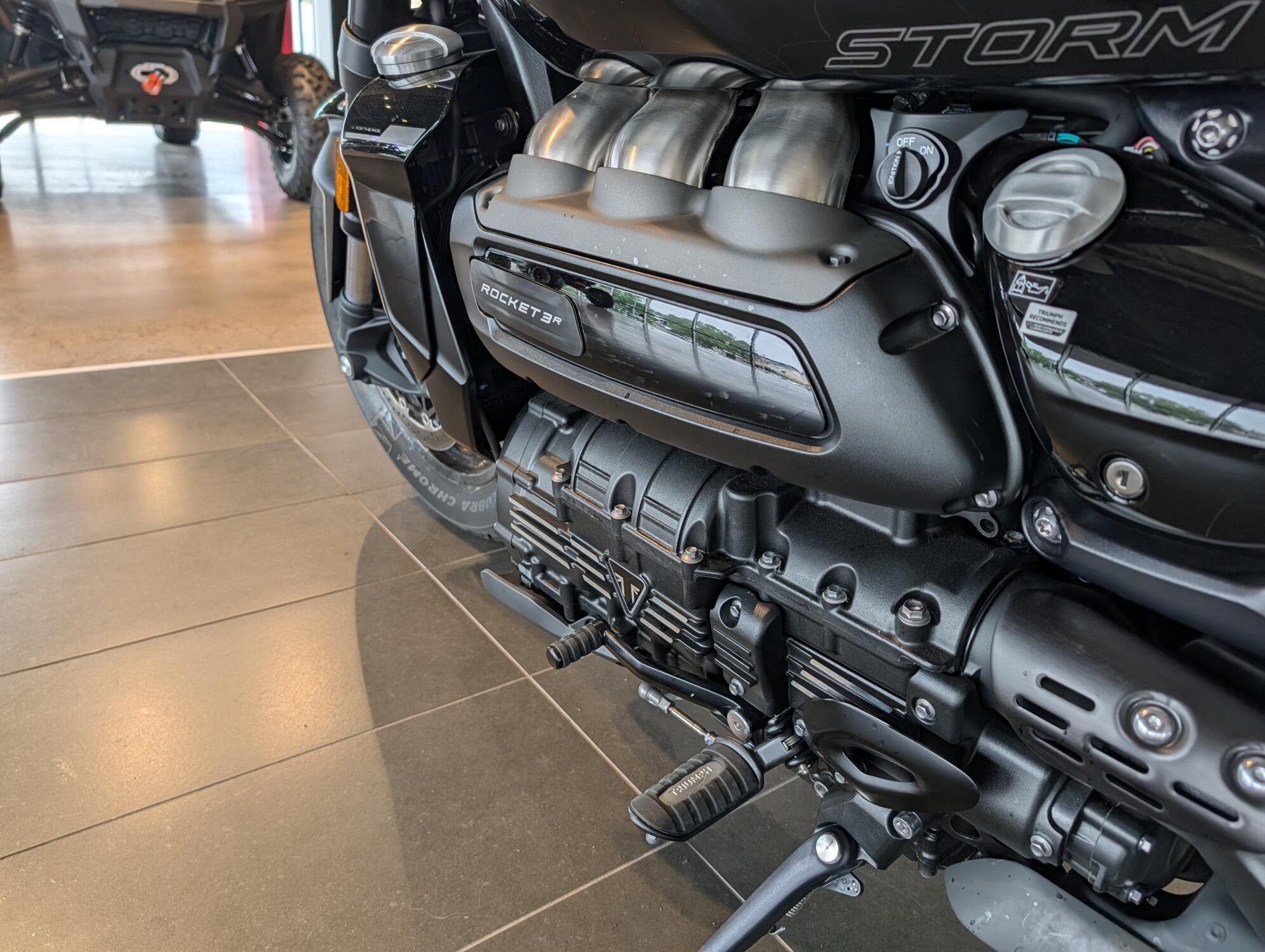 2025 Triumph Rocket 3 Storm R, photo 10