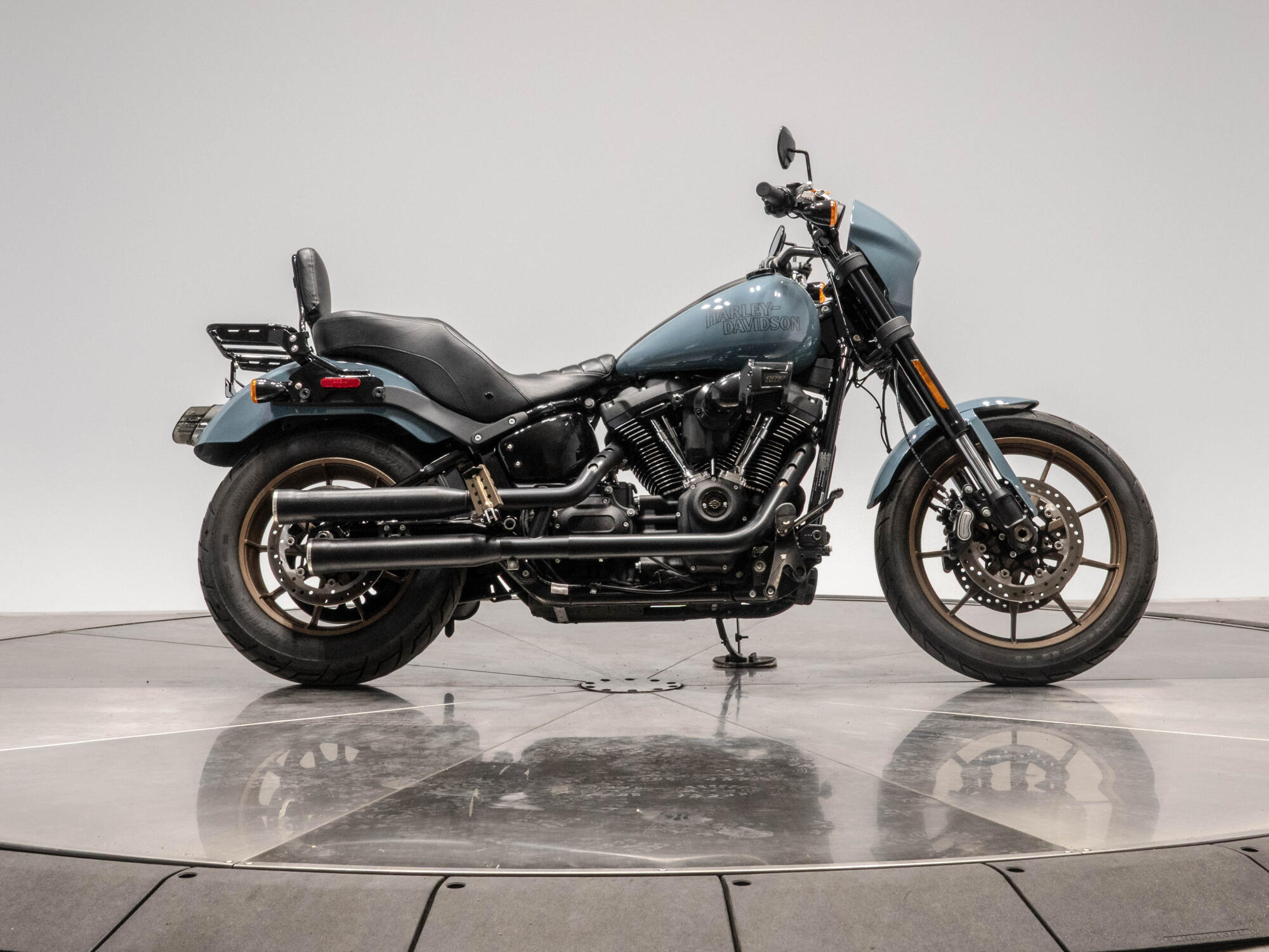 2024 HARLEY-DAVIDSON FXLRS LOW RIDER S in Sharkskin Blue