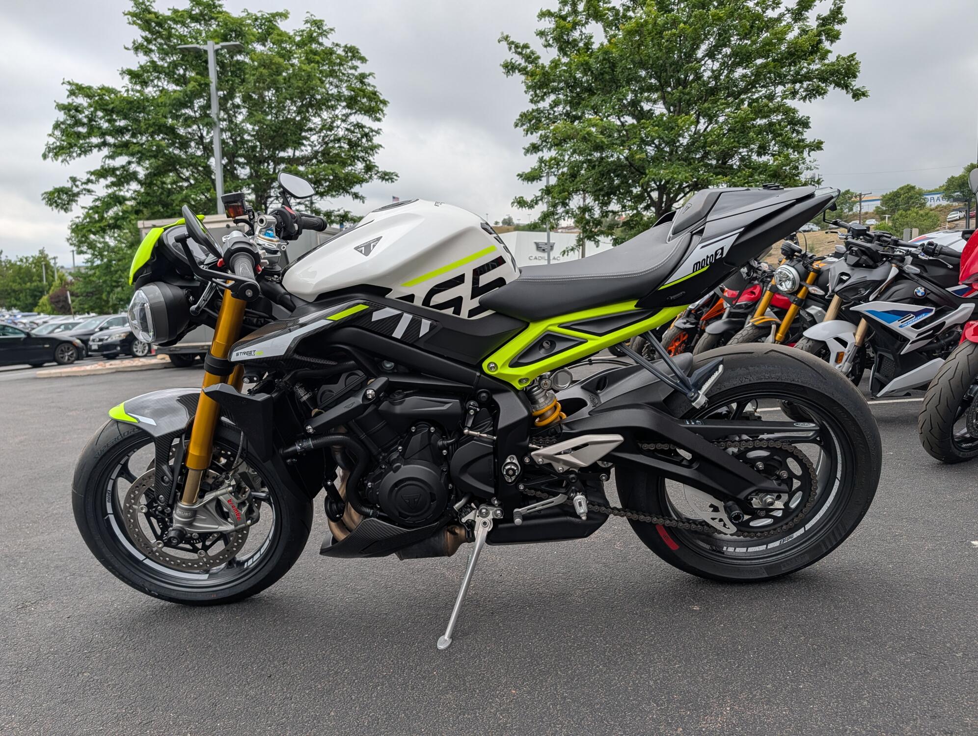 2024 Triumph Street Triple 765 R Moto2 Edition, photo 6
