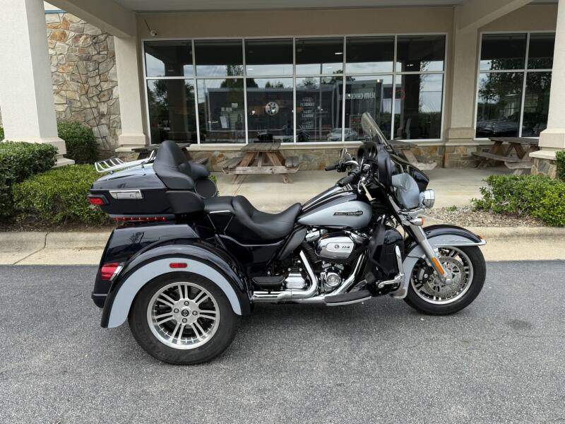 FLHTCUTG 2019 Tri Glide® Ultra