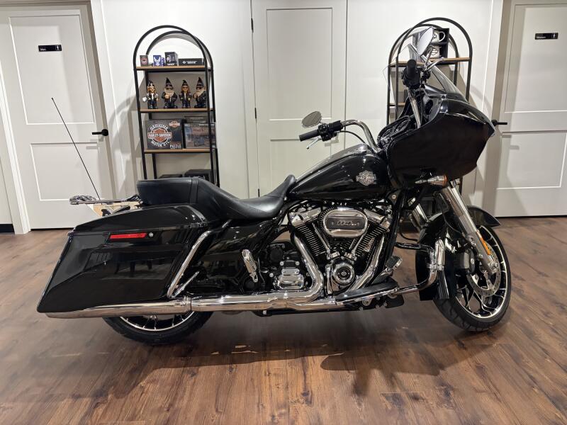 FLTRXS 2023 Road Glide® Special