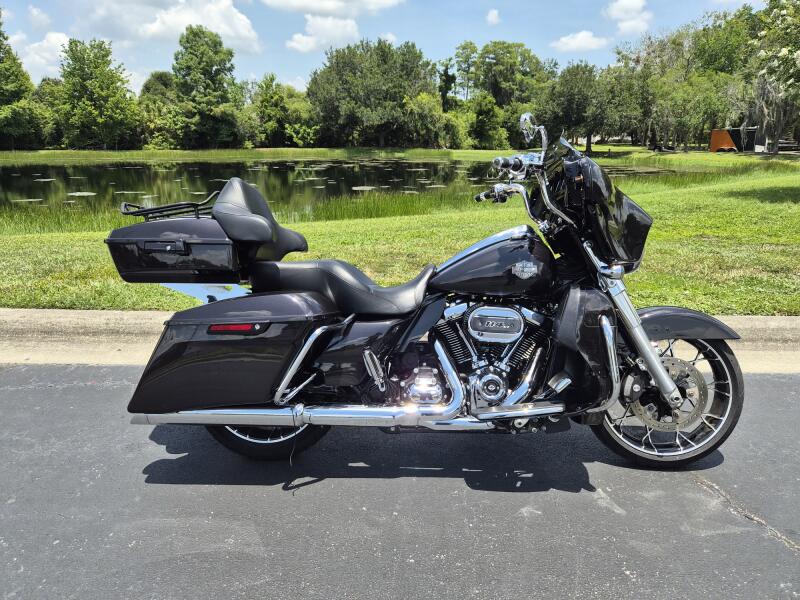 FLHXS 2021 Street Glide® Special