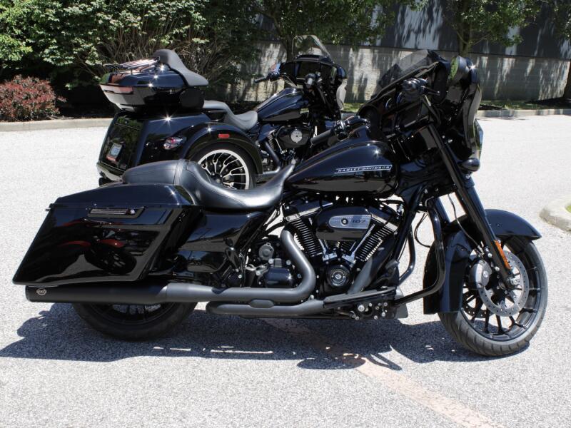 2018 Harley-Davidson Street Glide Special Grand American Touring