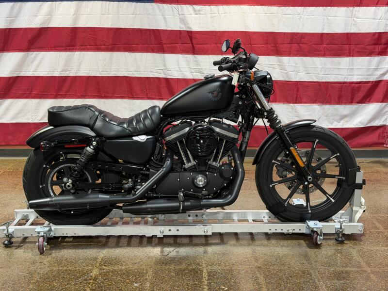 XL 883N 2022 Iron 883™