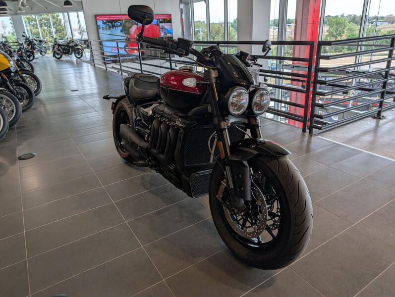 2025 Triumph Rocket 3 Storm R