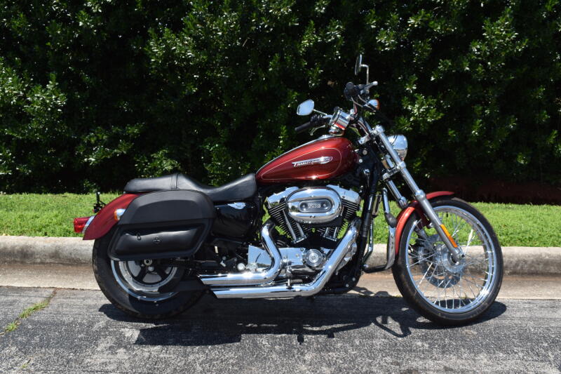 XL1200C 2009 1200 Custom