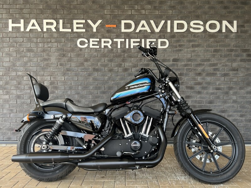 2019 Harley-Davidson® Iron 1200™ Vivid Black