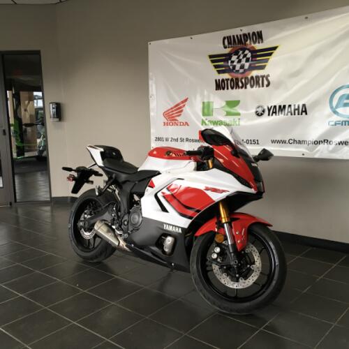 R7 2026 YZF-R7 thumb 1