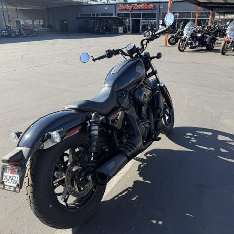 RH975 2025 Nightster™ thumb 2