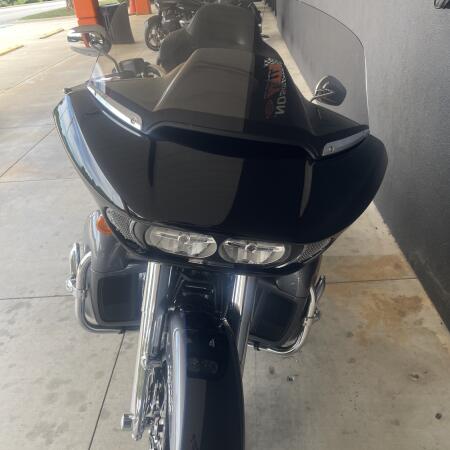 FLTRK 2021 Road Glide® Limited thumb 0