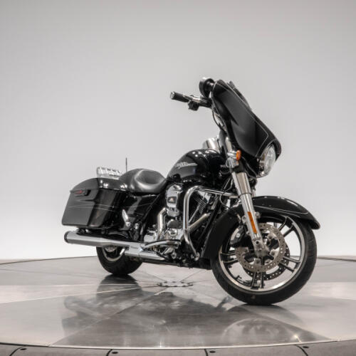 2015 HARLEY-DAVIDSON FLHXS STREET GLIDE SPECIAL in Vivid Black thumb 2