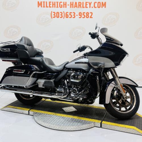 2019 Road Glide® Ultra FLTRU thumb 3