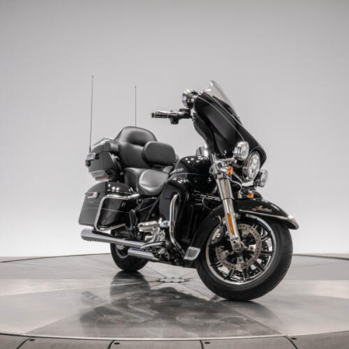 2016 HARLEY-DAVIDSON FLHTK LIMITED in Vivid Black thumb 2