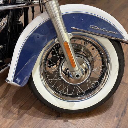 2015 Harley-Davidson® Softail® Deluxe thumb 1