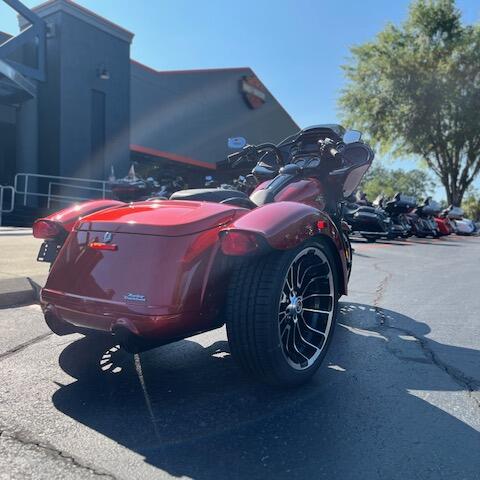 FLTRT 2025 ROAD GLIDE 3 thumb 2