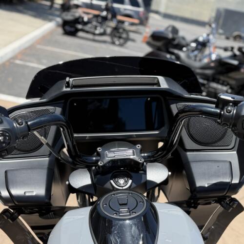2025 Harley-Davidson® Road Glide® Billiard Gray thumb 0
