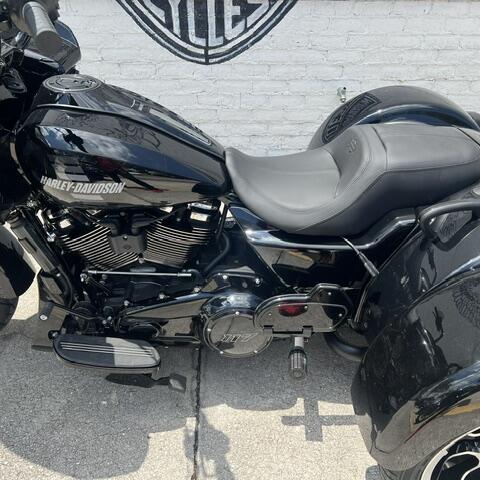 FLTRT 2026 Road Glide 3 thumb 0